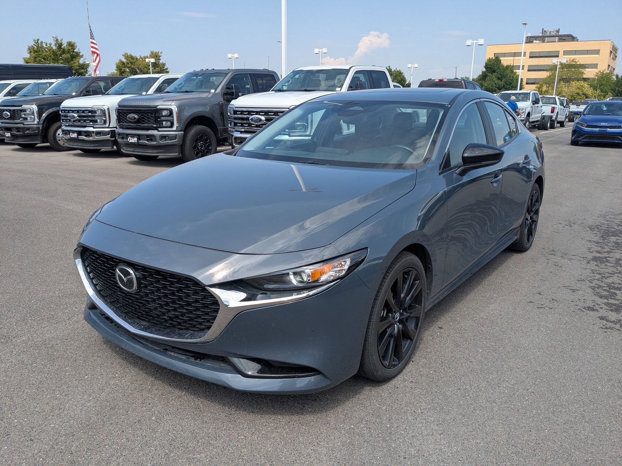 2024 Mazda Mazda3 2.5 s Carbon photo 7