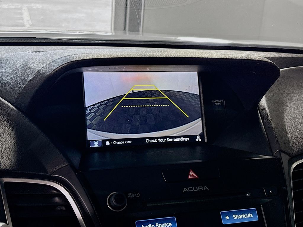 2017 Acura RDX Advance photo 17