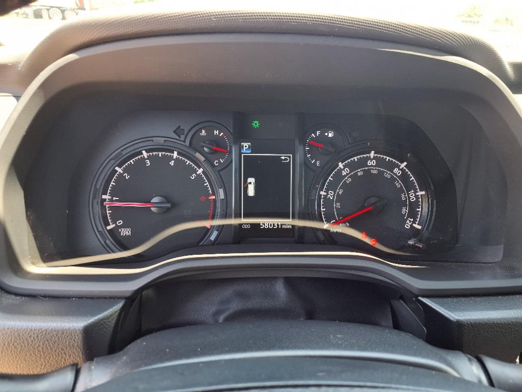 2021 Toyota 4Runner SR5 Premium photo 17