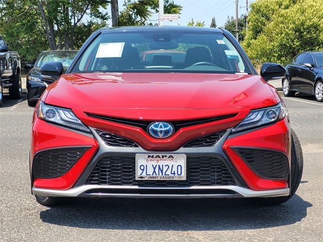 2024 Toyota Camry Hybrid XSE photo 3