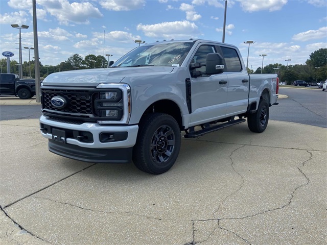 2026 Ford F-250 photo 5