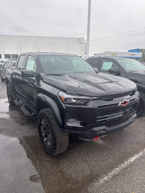 2026 Chevrolet Colorado ZR2 photo 3