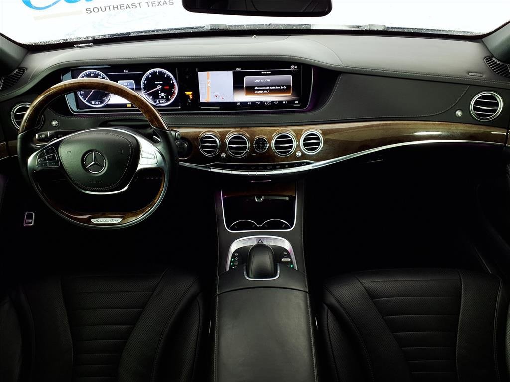 2014 Mercedes Benz S 550 photo 3