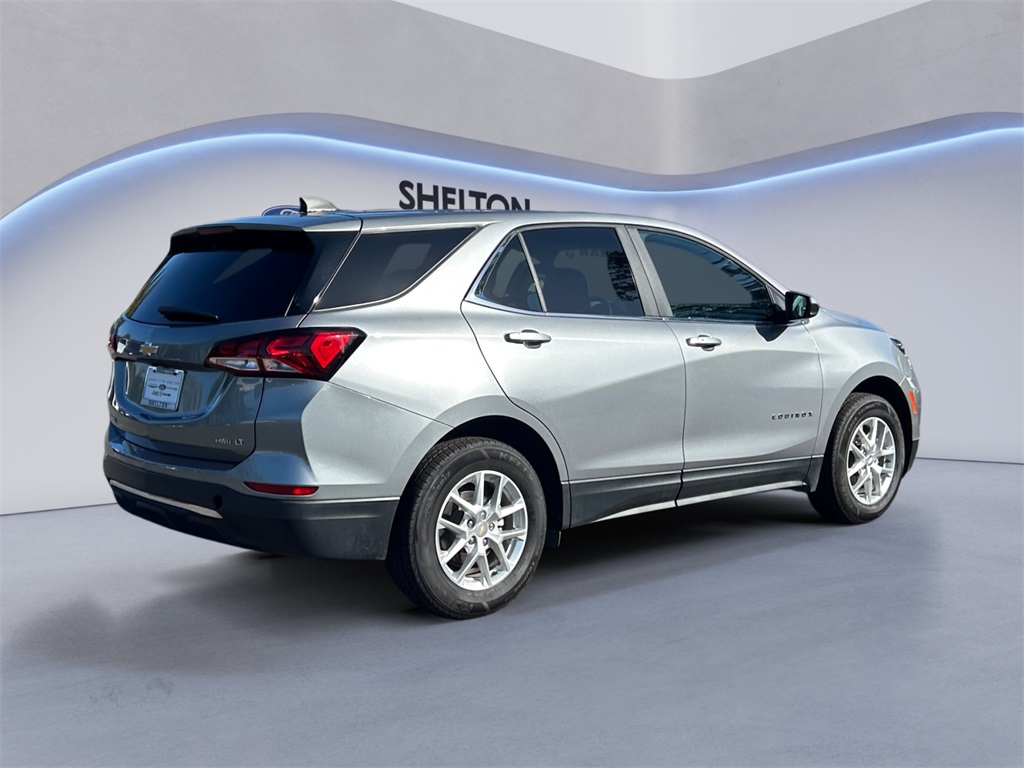 2023 Chevrolet Equinox LT photo 5