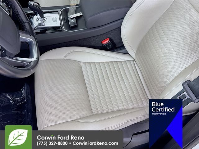2020 Land Rover Discovery Sport S photo 16