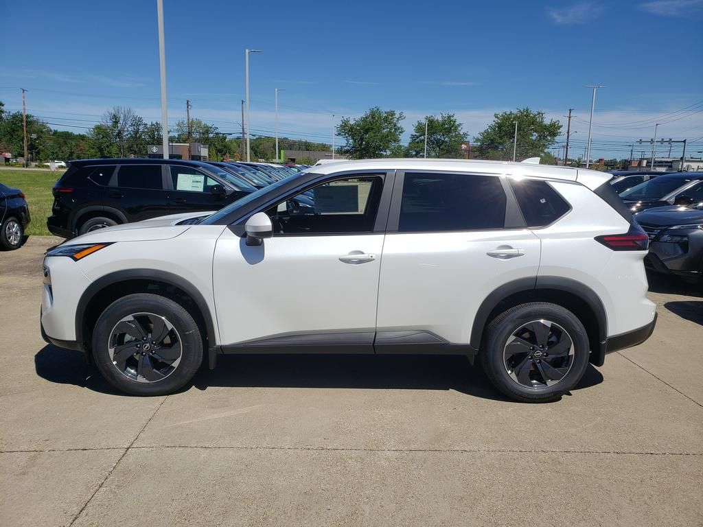 2026 Nissan Rogue SV photo 3