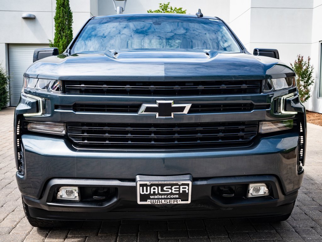 2022 Chevrolet Silverado 1500 RST photo 2