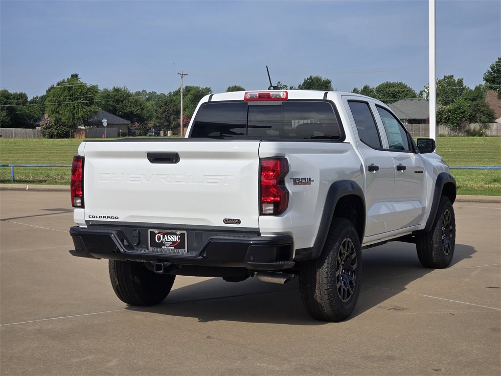 2026 Chevrolet Colorado Trail Boss photo 4