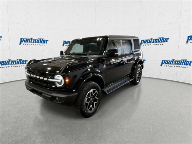 2025 Ford Bronco Outer Banks photo 4