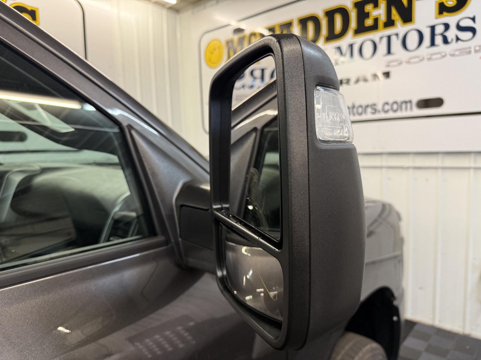 2026 Ram 2500 Tradesman photo 6