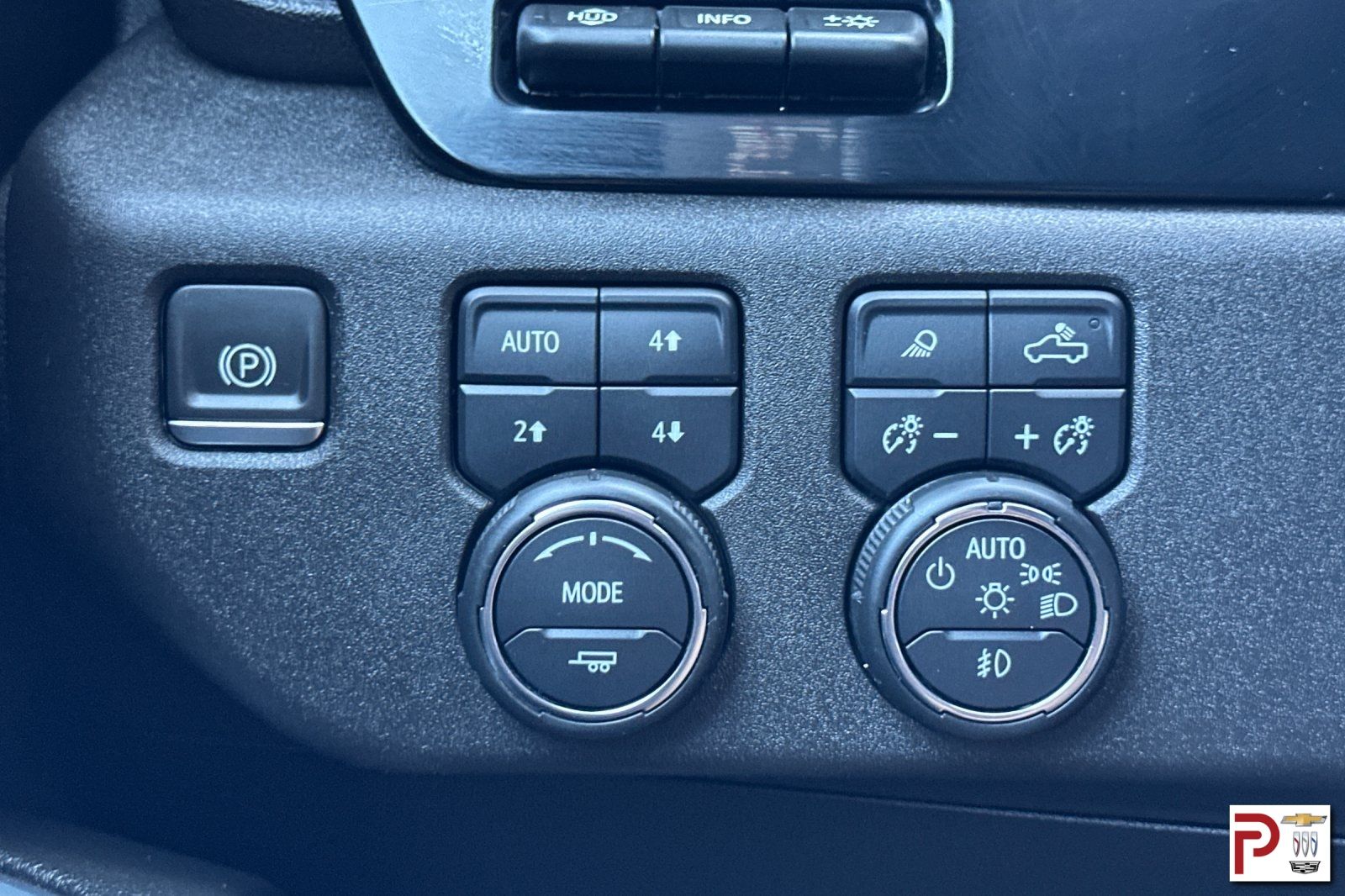 2024 Chevrolet Silverado 1500 High Country photo 31