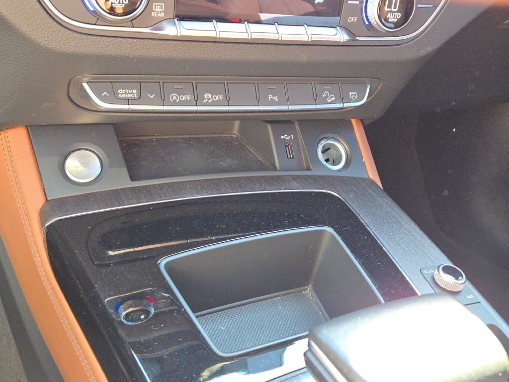 2022 Audi Q5 45 S line Premium photo 20