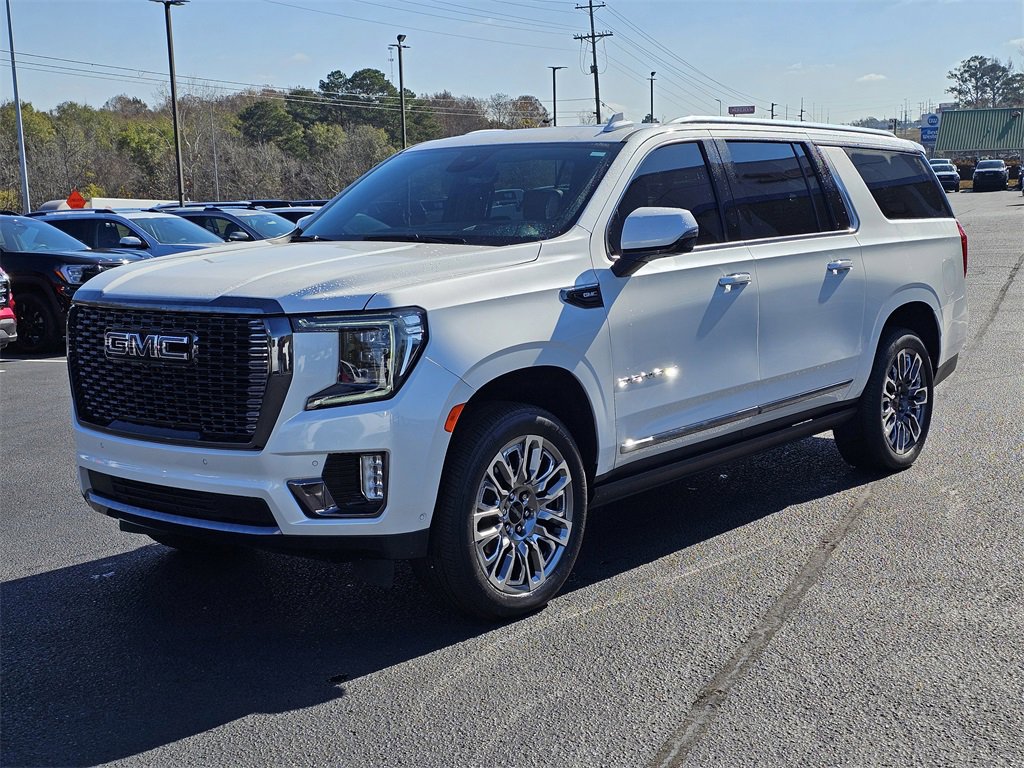 2023 GMC Yukon XL Denali Ultimate's photo