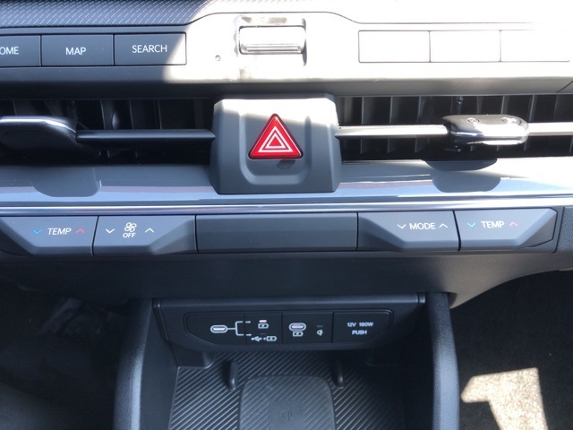 2025 Kia K4 GT-Line photo 21