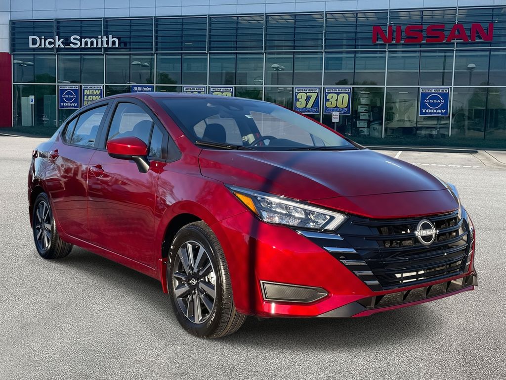 2025 Nissan Versa SV's photo