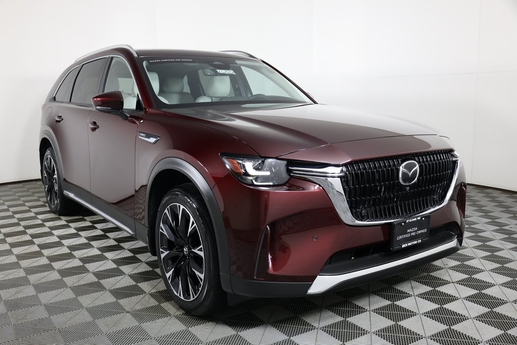 2025 Mazda CX-90 Premium Plus Package's photo