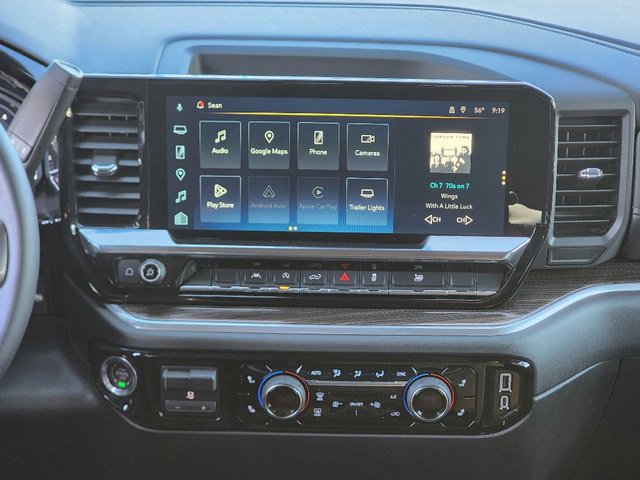 2025 Chevrolet Silverado 1500 LT photo 3