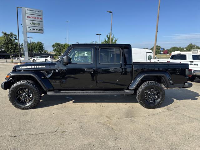 2025 Jeep Gladiator Sport photo 4