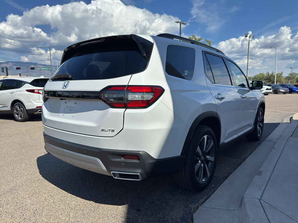 2025 Honda Pilot Elite photo 5