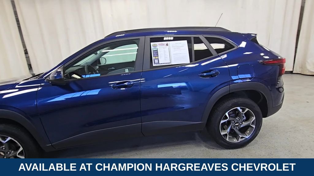 2024 Chevrolet Trax photo 5