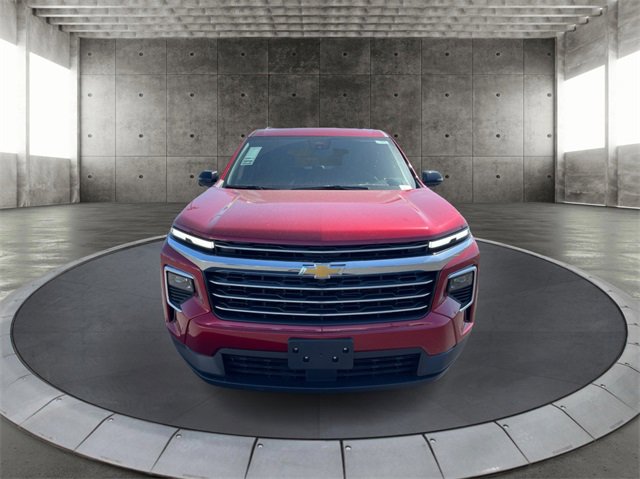 2025 Chevrolet Traverse photo 8