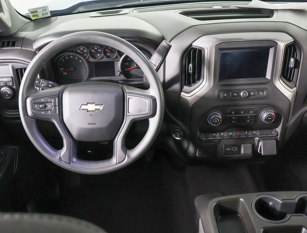 2024 Chevrolet Silverado 1500 Custom photo 15