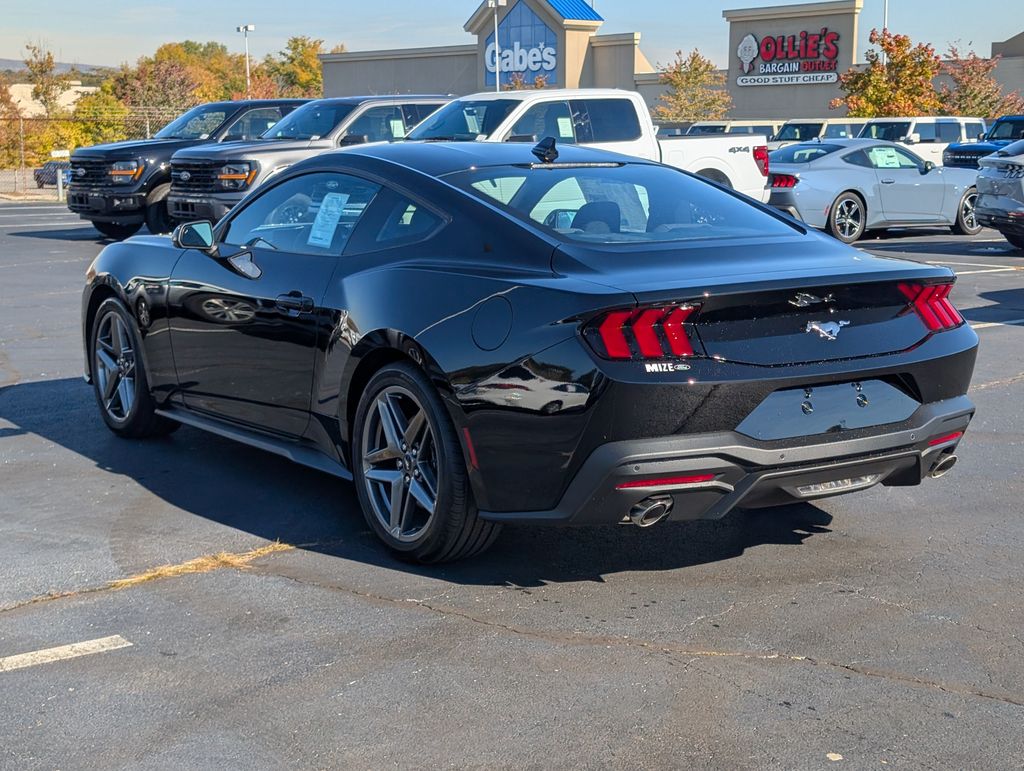 2026 Ford Mustang EcoBoost photo 4