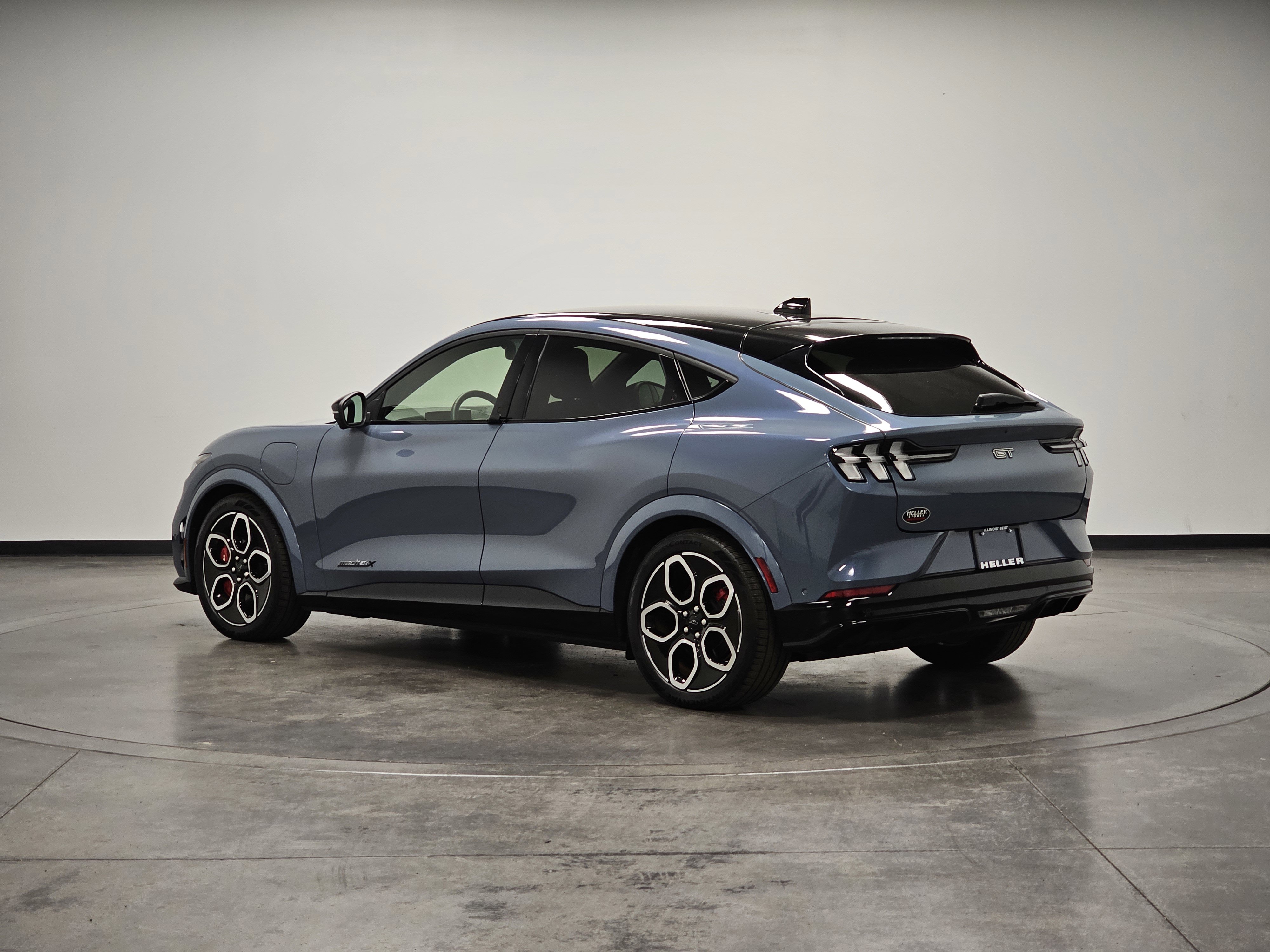 2024 Ford Mustang Mach-E GT photo 3