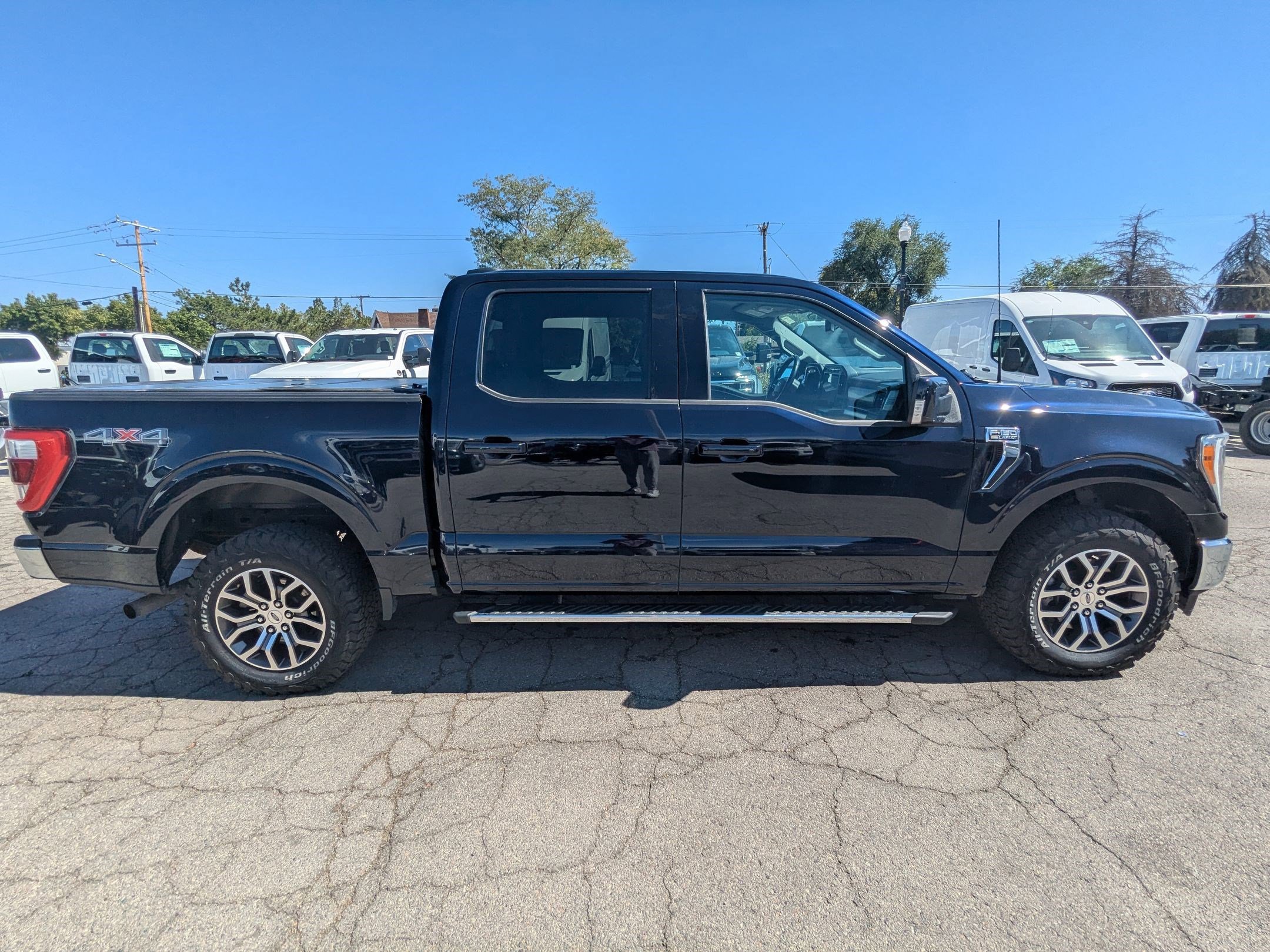 2021 Ford F-150 Lariat photo 2