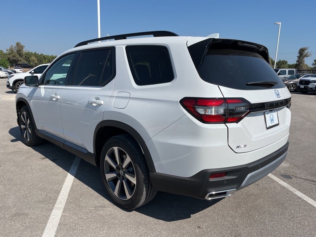 2025 Honda Pilot Elite photo 4