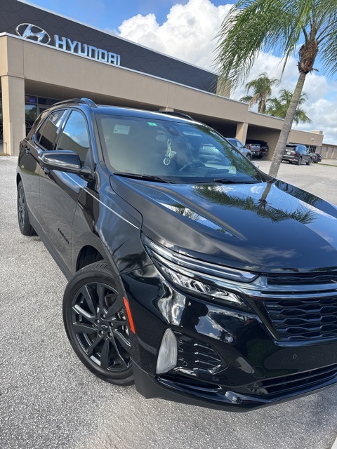 2023 Chevrolet Equinox RS photo 3