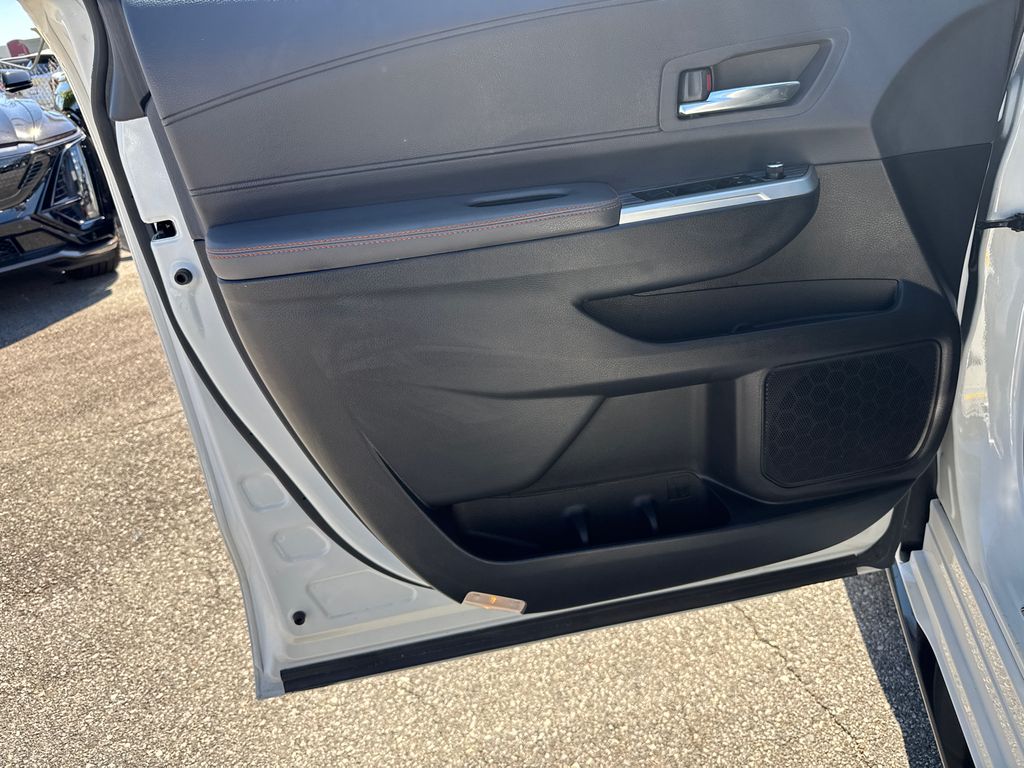 2023 Toyota Sienna XSE photo 11