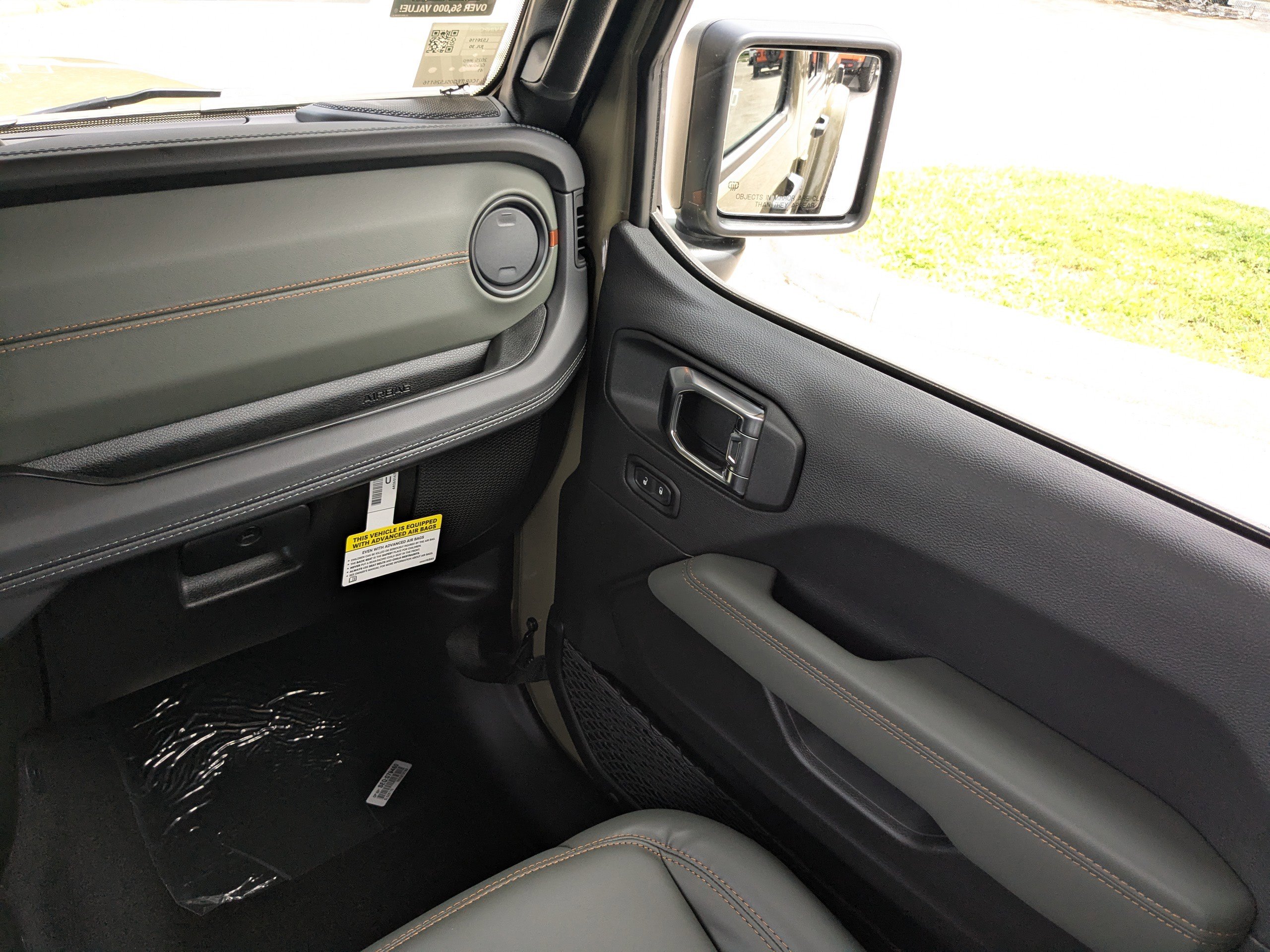 2025 Jeep Gladiator Mojave photo 13