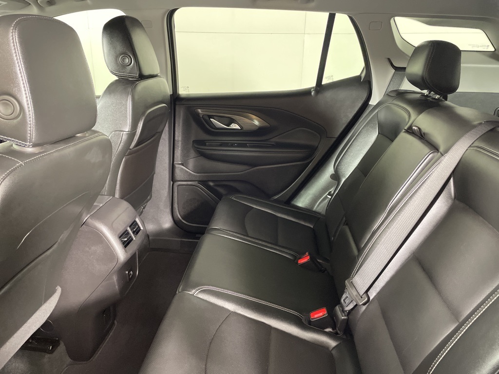2024 Gmc Terrain SLT photo 28