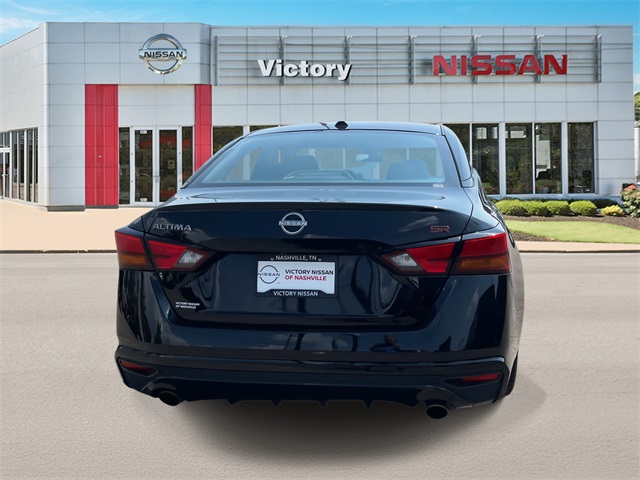 2023 Nissan Altima 2.5 SR photo 3