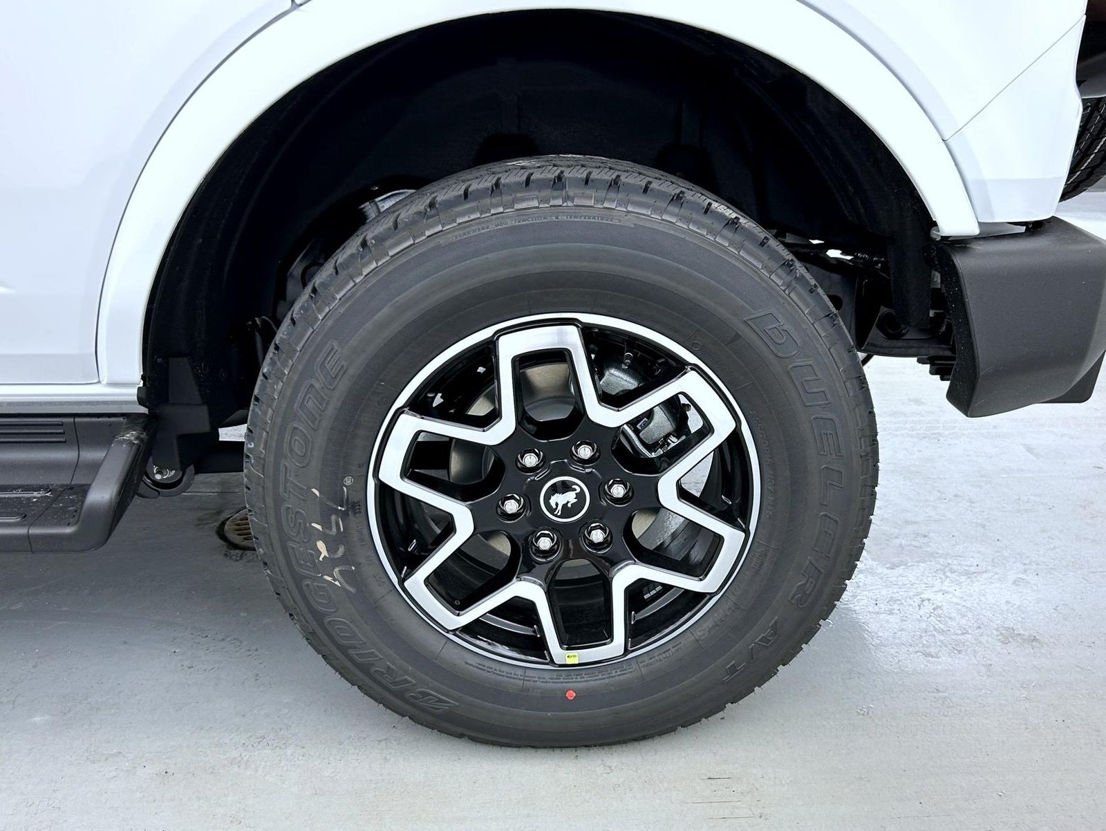 2025 Ford Bronco Outer Banks photo 21