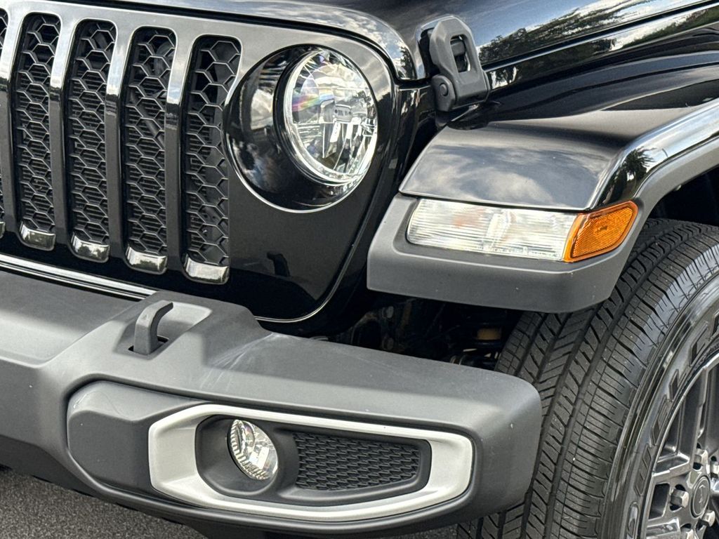 2022 Jeep Gladiator Sport photo 8