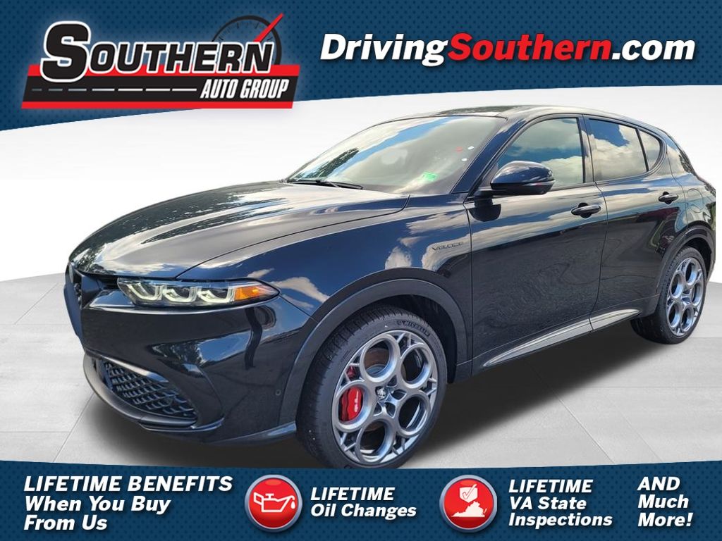 2024 Alfa Romeo Tonale Veloce's photo