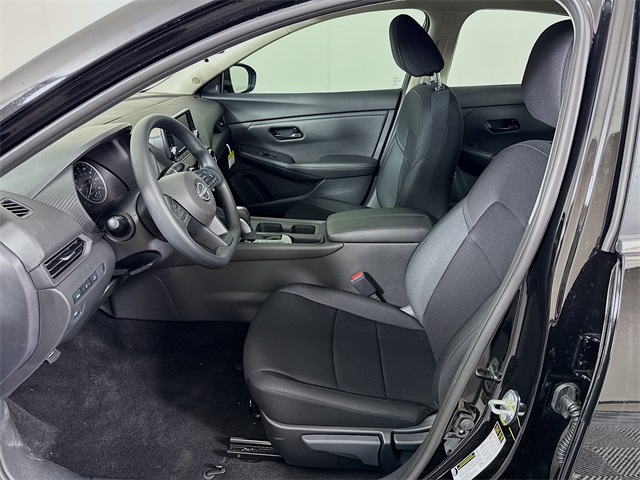 2025 Nissan Sentra S photo 6