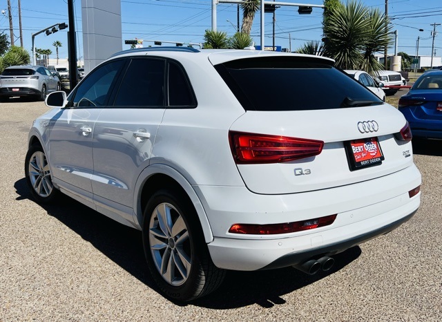 2018 Audi Q3 Premium photo 3