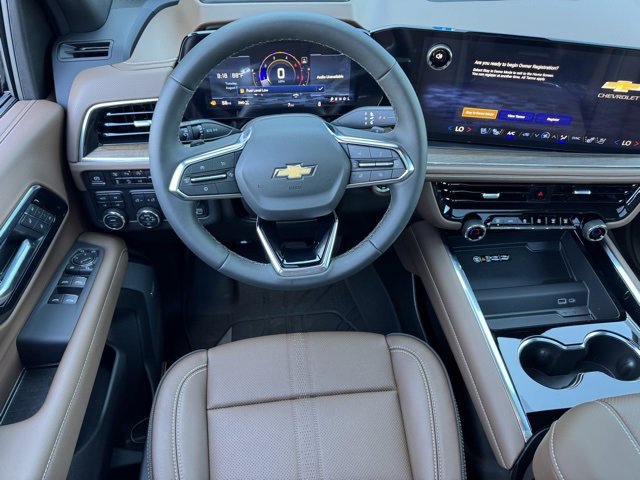 2025 Chevrolet Suburban High Country photo 16