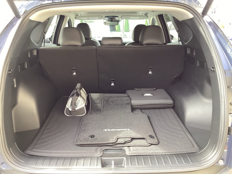 2025 Hyundai Tucson SEL Convenience photo 12