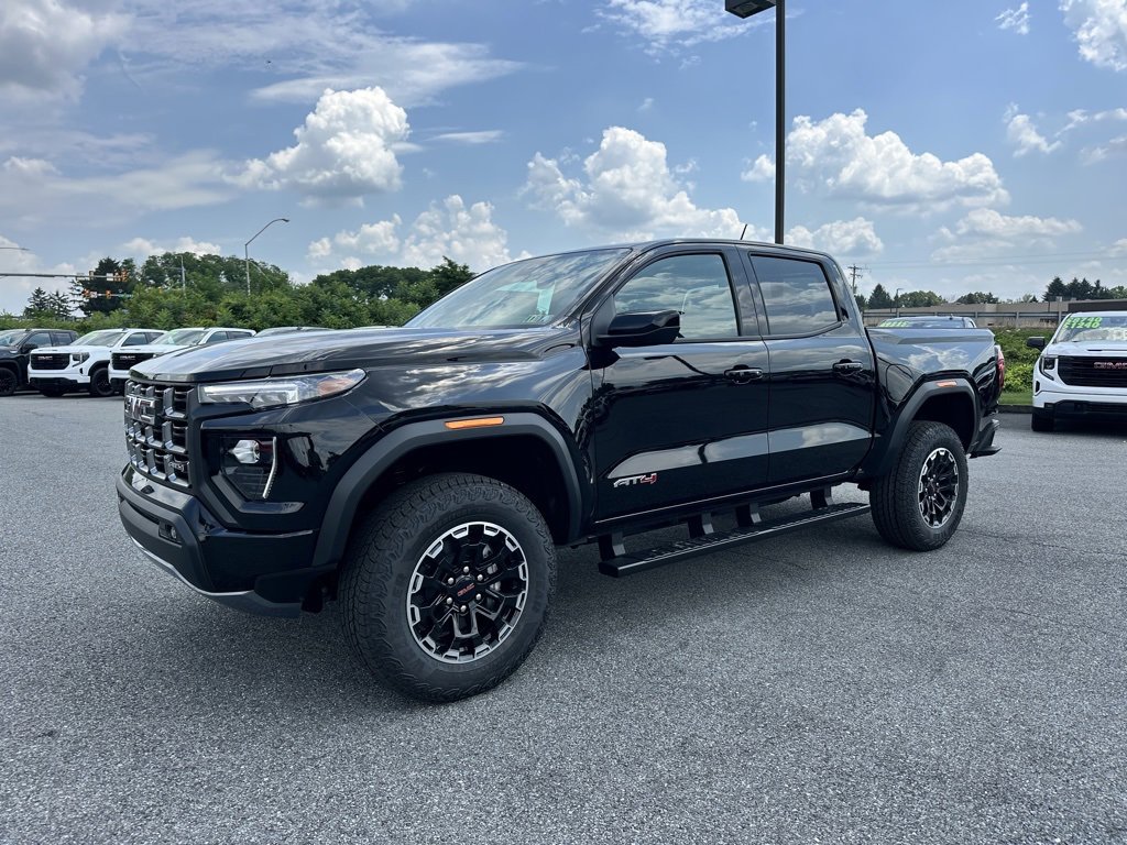 2026 Gmc Canyon AT4 photo 2