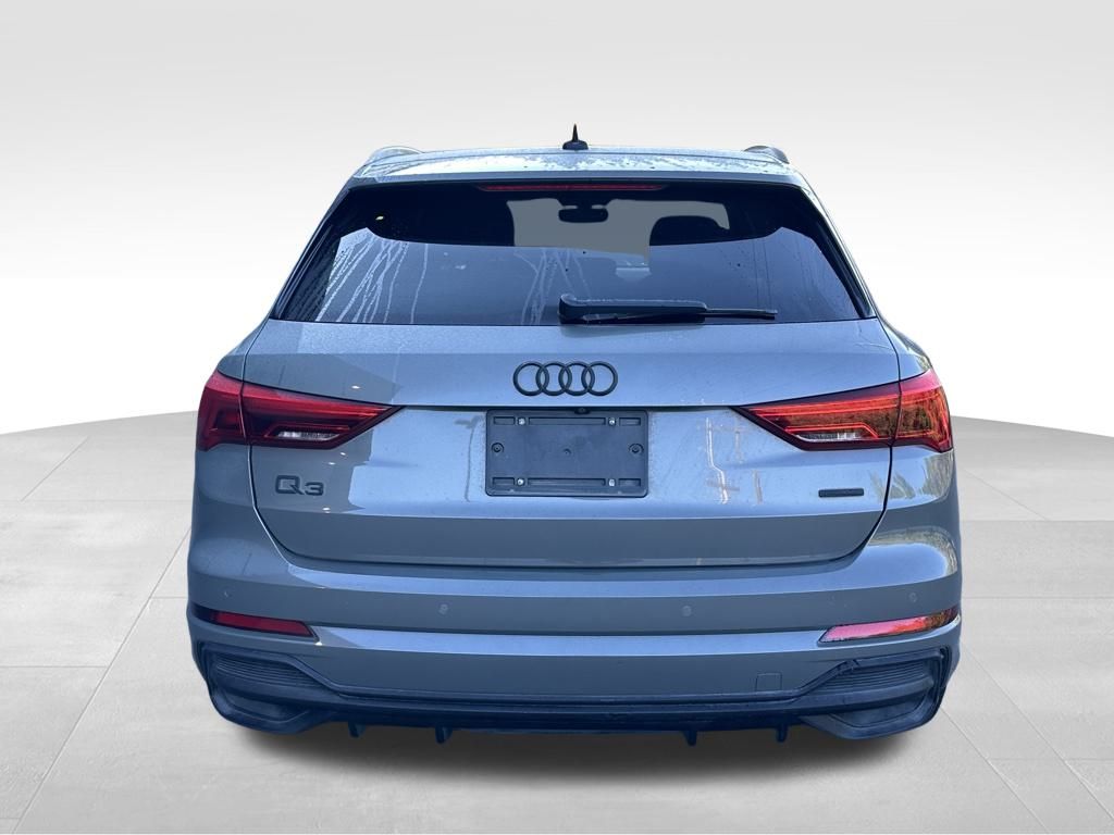 2019 Audi Q3 Premium Plus S line photo 4