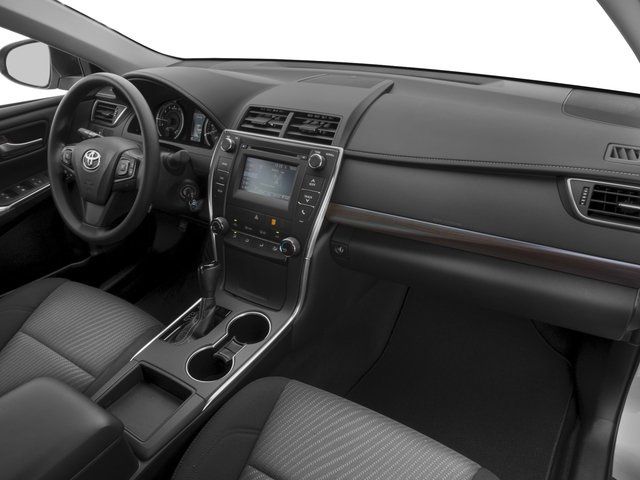 2017 Toyota Camry SE photo 30