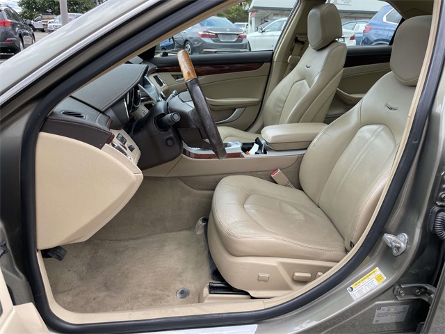 2011 Cadillac CTS Premium photo 10