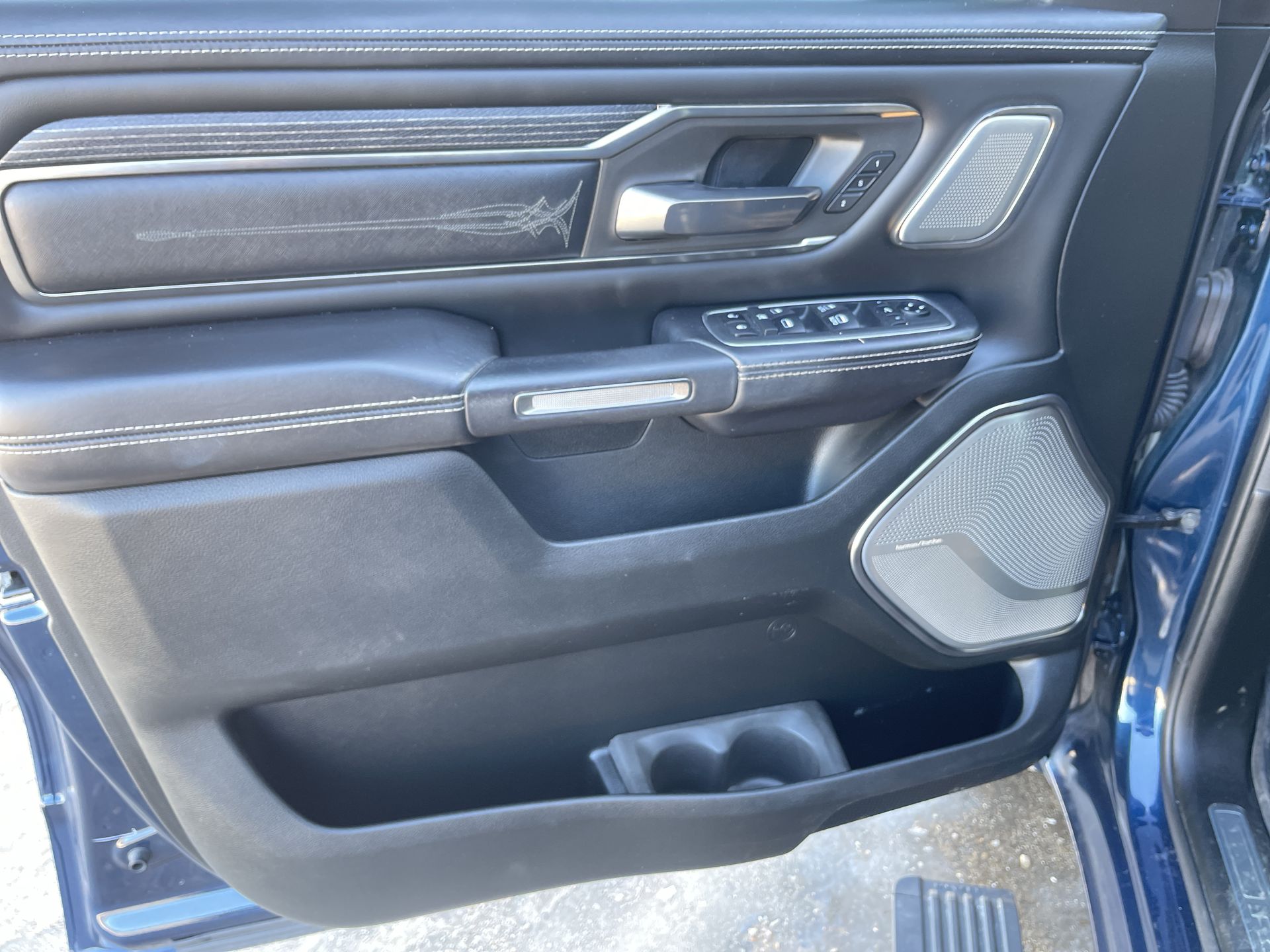 2020 Ram 1500 Limited photo 38