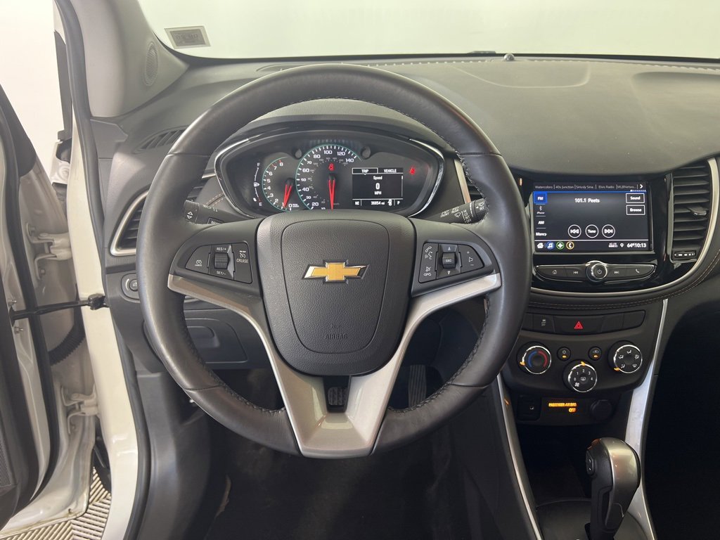 2022 Chevrolet Trax LT photo 8
