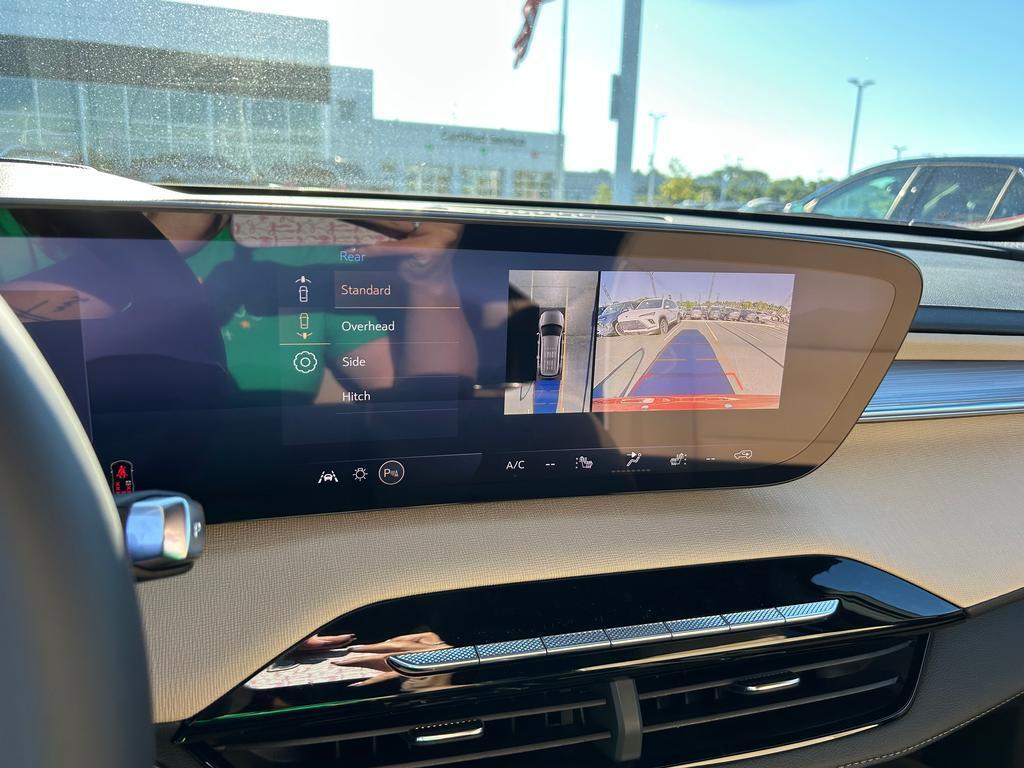 2026 Buick Enclave Preferred photo 8