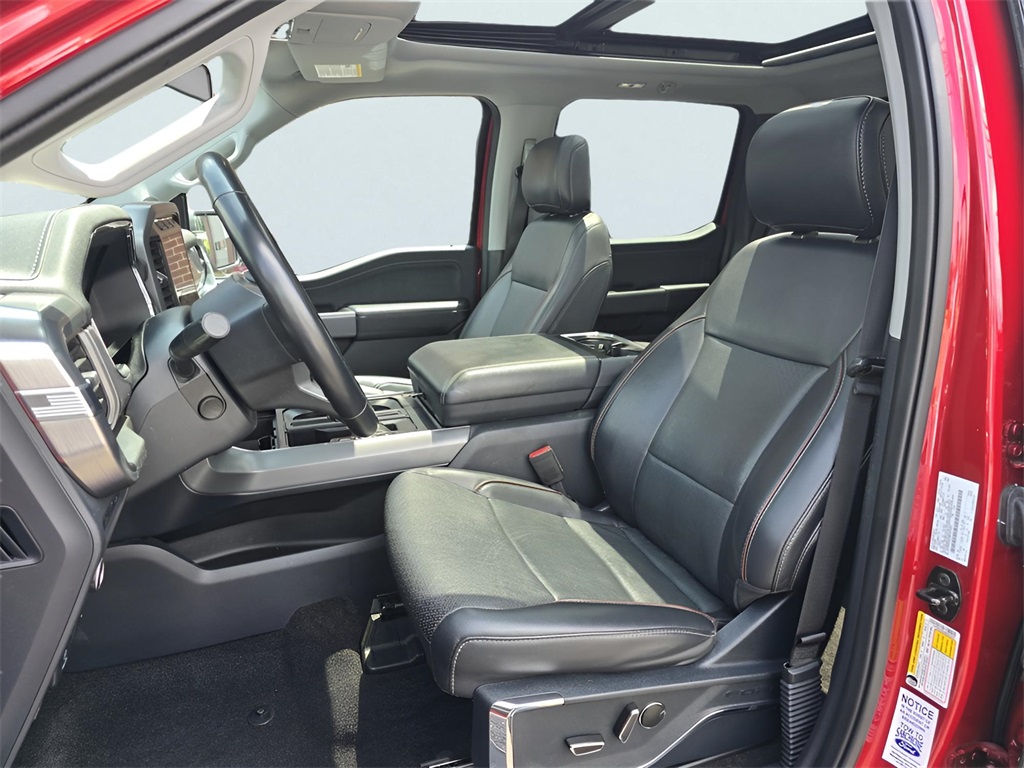 2021 Ford F-150 Lariat photo 11